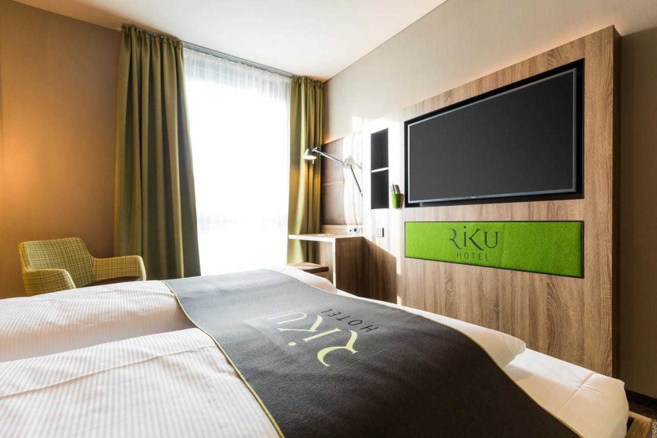 Riku Hotel Пфуллендорф Екстер'єр фото